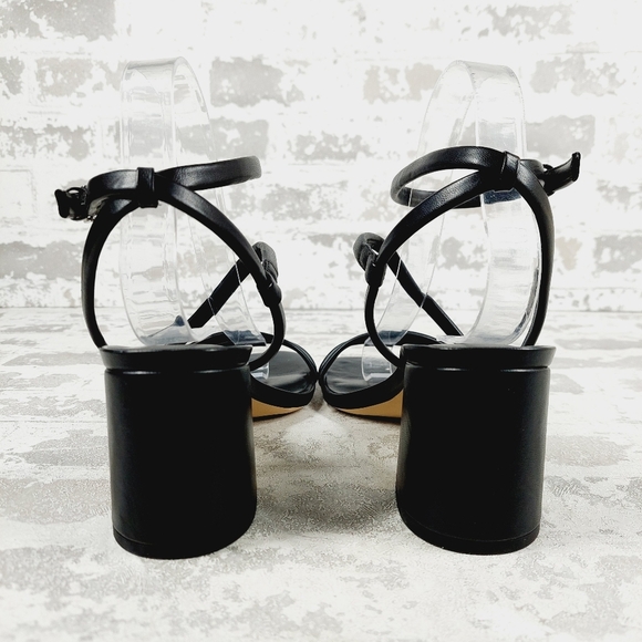 New Nordstrom Lagrange Black Faux Leather Block Heel Strappy Sandals K90 - Picture 6 of 13